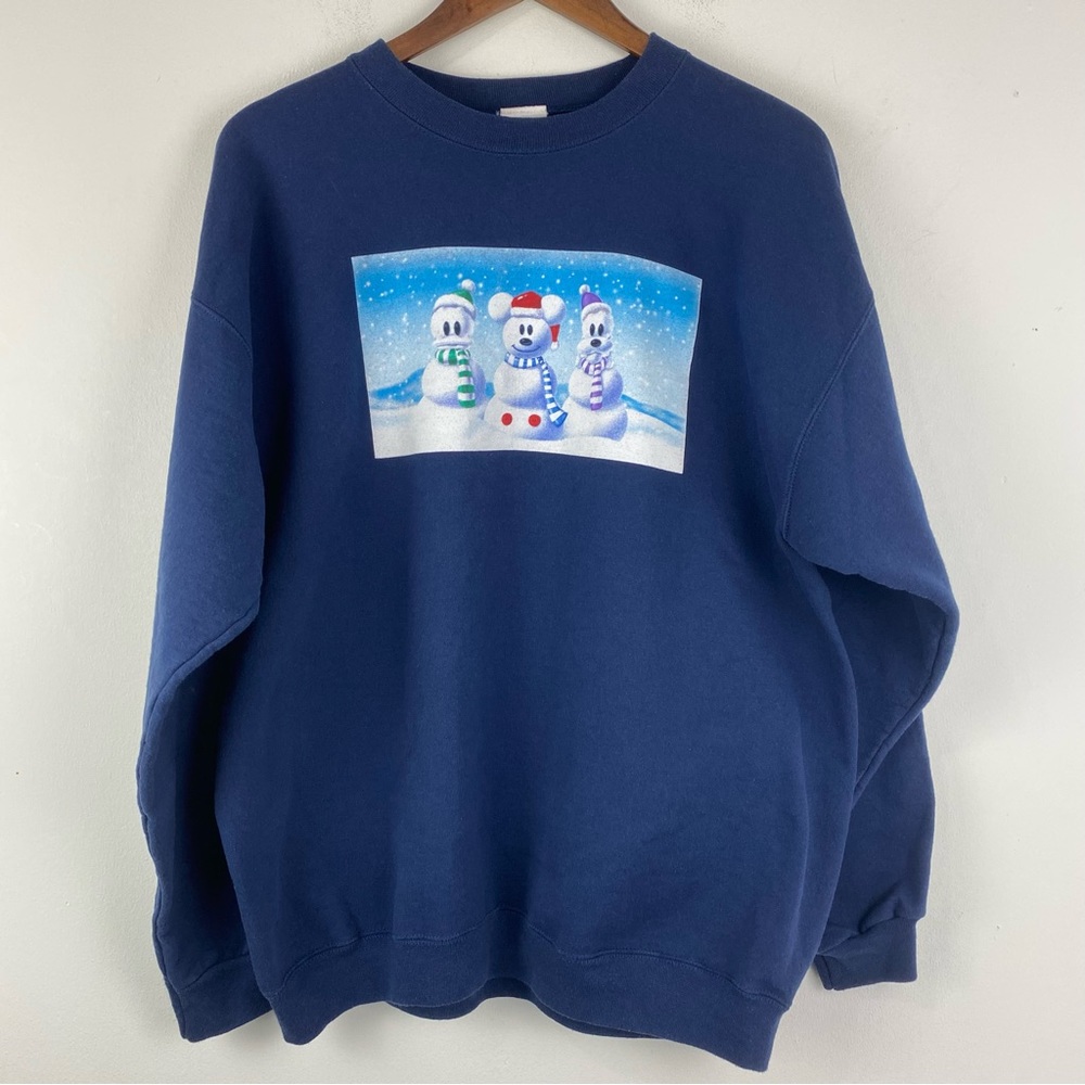Vintage Disney size Large Blue Donald Mickey Goofy Snowman Sweatshirt